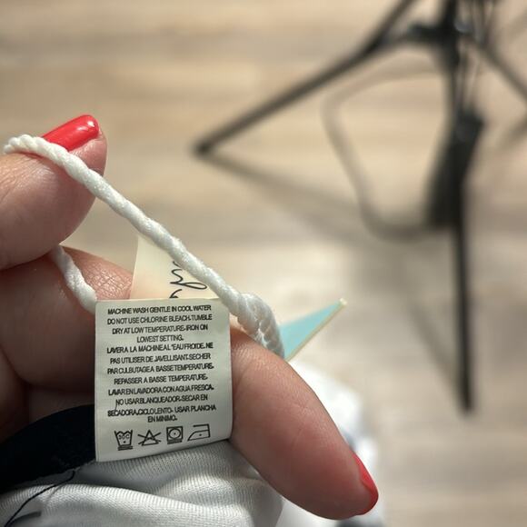 Cupshe Navy Blue Halter Bathing Suit Middle Cutout Padded Top Size Large - Picture 9 of 10